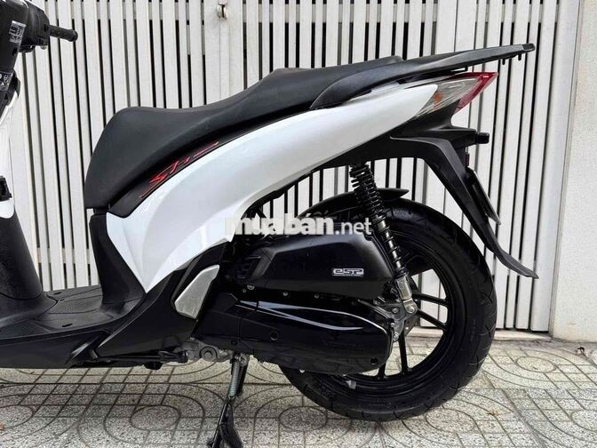 Honda SH 150 2016 úp áo form ý. Chính Chủ.