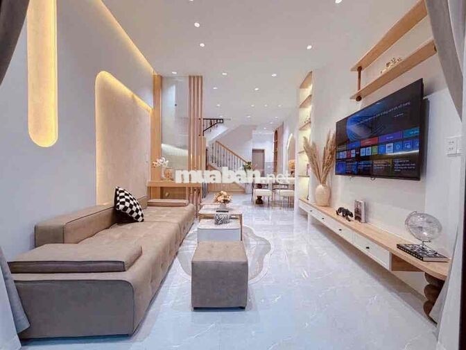 NHÀ 3 TẦNG ,3 PHÒNG NGỦ FULL NỘI THẤT ĐẸP