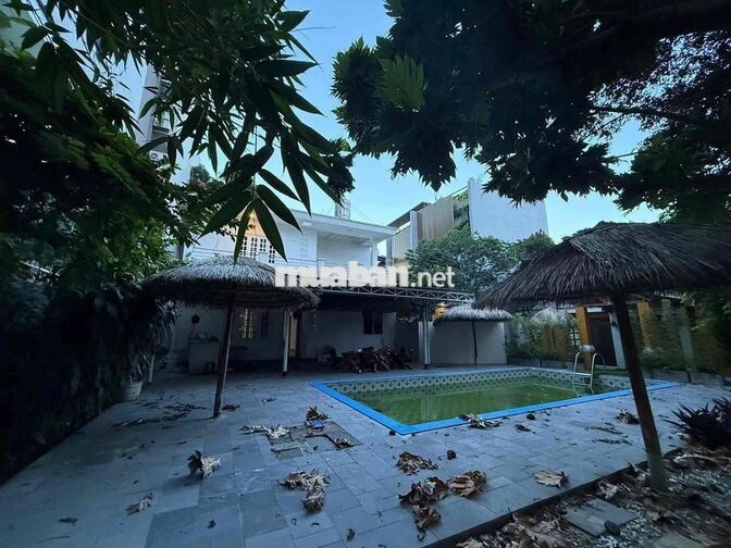 NHÀ BIỆT THỰ 2 TẦNG MT CHẾ LAN VIÊN DT:1000m2