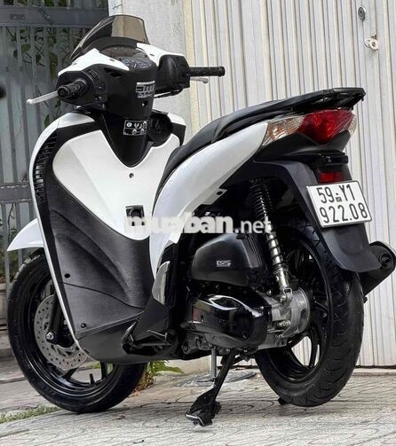 Honda SH 150 2016 úp áo form ý. Chính Chủ.