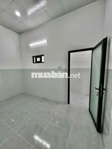 cho thuê nhà mới xây 100% khu dân cư Hưng Phú có hai máy lạnh
