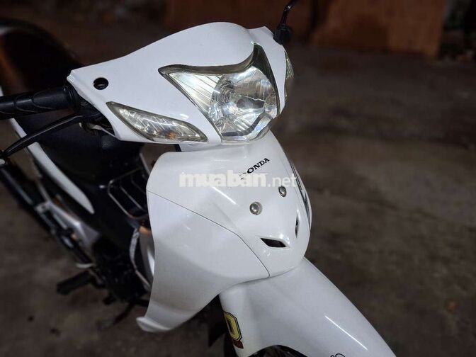Honda Wave 50cc Trắng 2022