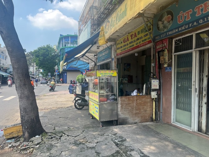 Nhà nguyên căn 4 lầu giao nhà ngay
