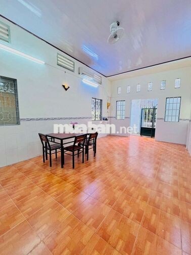 cho thuê nhà rộng rãi gần chợ Cái răng có nhiều nội thất