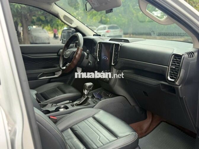 Ford Ranger Sport 2.0L 4x4 AT 2024 Bạc | 60,000 Km