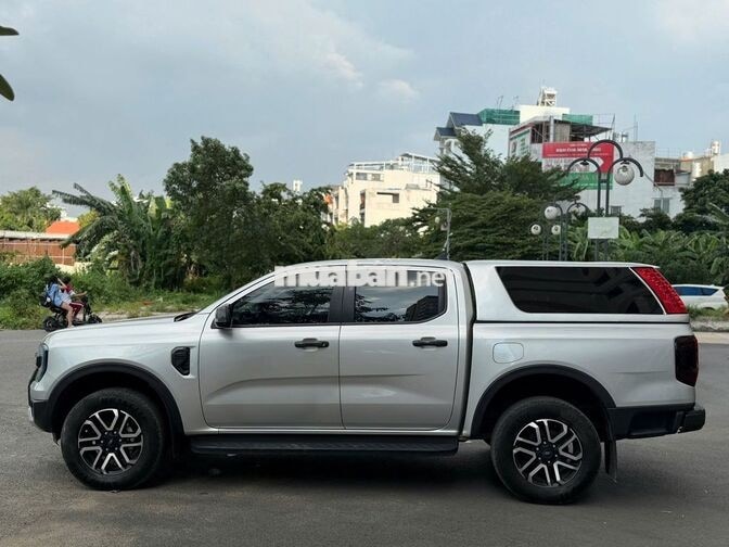 Ford Ranger Sport 2.0L 4x4 AT 2024 Bạc | 60,000 Km