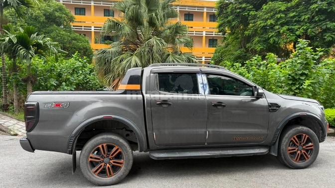 Chính chủ bán xe Ranger 2.0L XLS 2021 nguyên bản mua từ mới