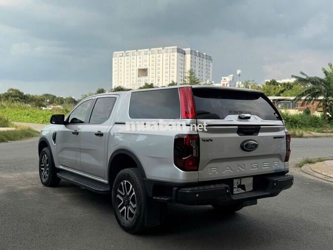 Ford Ranger Sport 2.0L 4x4 AT 2024 Bạc | 60,000 Km