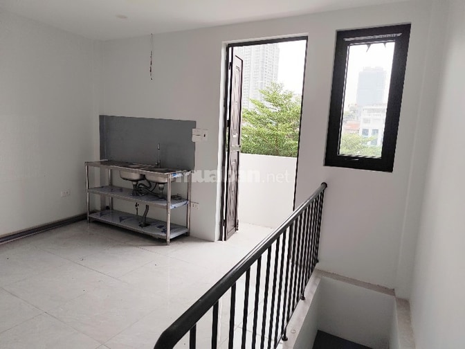 Chính chủ cho thuê nhà 4 tầng số 32 đường bưởi