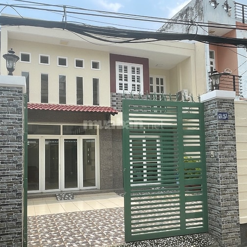 BÁN NHÀ LỚN. 8,1m-37m, DTTRỆT: 305m, DTSD: 500m, một lầu đúc