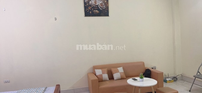 chính chủ cho thuê P tầng 4 dt 40m2 khép kín,kim giang Cầu lủ 