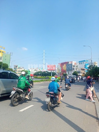 CHO THUÊ NHÀ MT LÊ ĐẠI HÀNH, P. 11, Q. 11, 30TR.