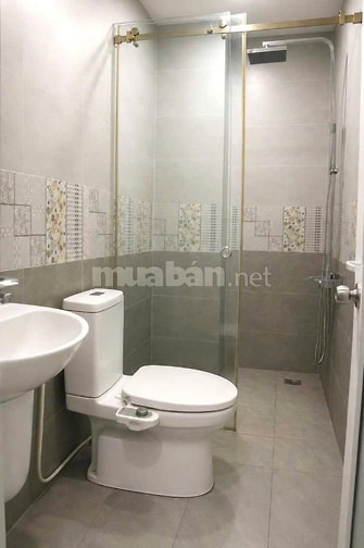 Nhà 3 lầu đẹp Cao cấp hẻm Quang Trung, P12, Q.Gò Vấp, giá: 5 tỷ.