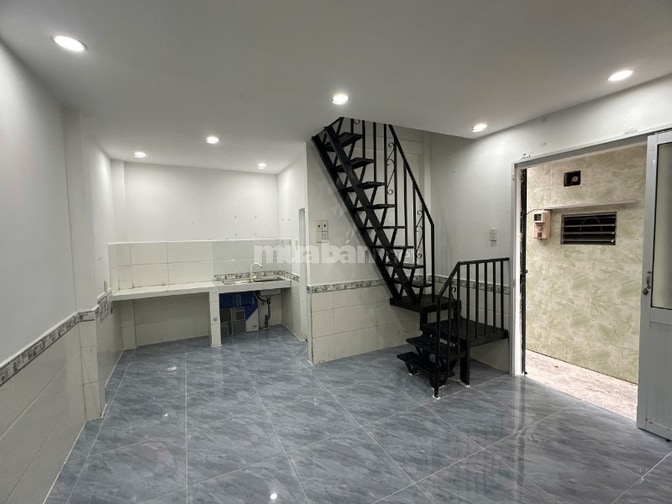 Chính chủ bán nhà nhỏ Trung Lân, Bà Điểm