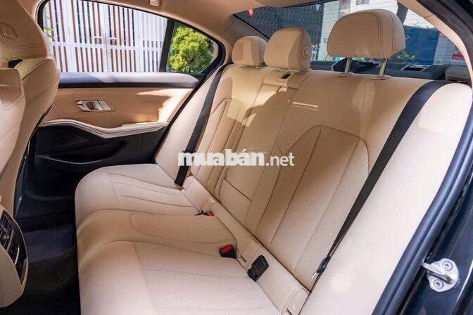 Bmw 320i Sport Line 2024 màu đen, ODO lướt 6000 km