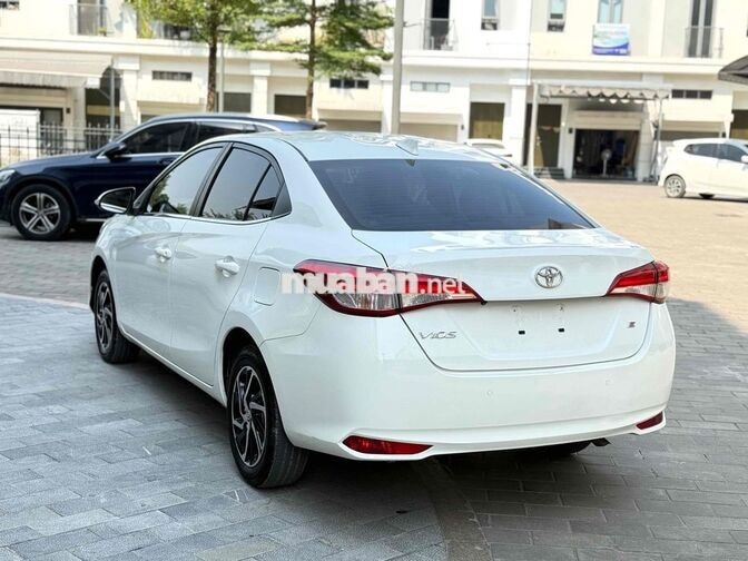Toyota Vios E CVT 2021 Trắng 88000 km