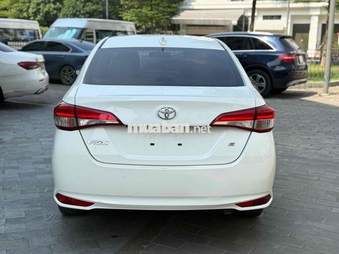 Toyota Vios E CVT 2021 Trắng 88000 km
