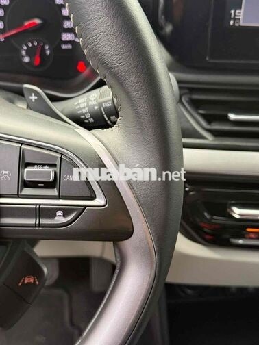 Suzuki Swift Hybrid 2025 Xanh nóc đen 8.900 km