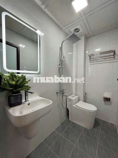 TRƯỜNG CHINH 34M,4 TẦNG FULL NỘI THẤT NGÕ THÔNG SANG ĐẠI HỌC Y 