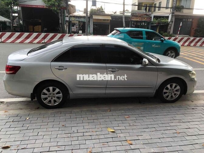 cần bán Toyota Camry sx cuối 2009 std còn đẹp rin