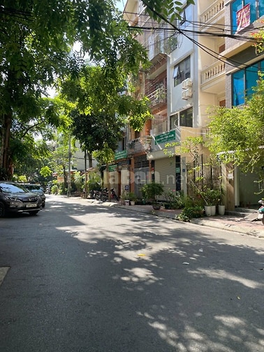 Cho thuê nhà riêng gần phố Trung Kính