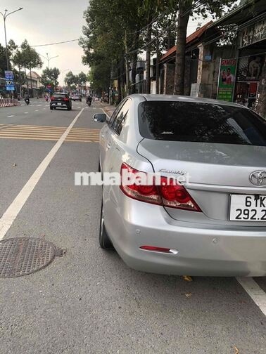 cần bán Toyota Camry sx cuối 2009 std còn đẹp rin