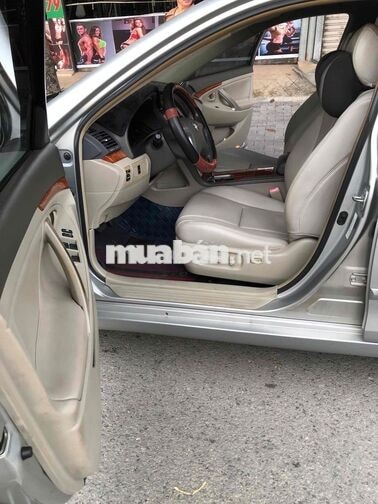 cần bán Toyota Camry sx cuối 2009 std còn đẹp rin