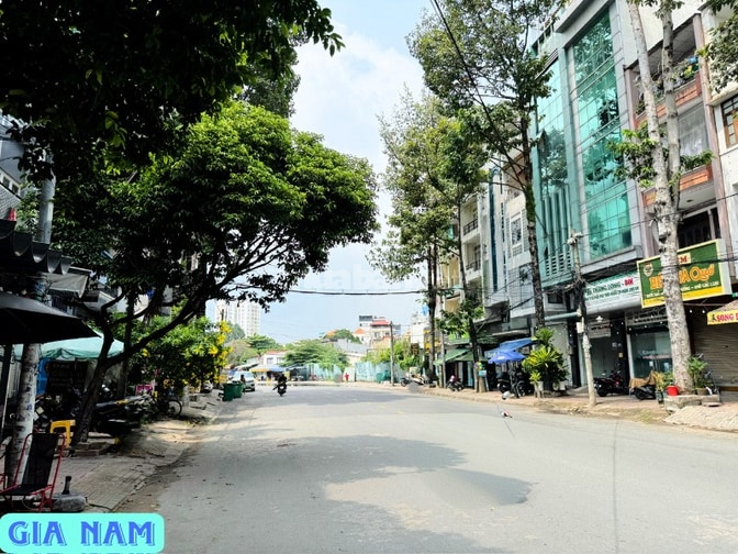 BÁN 4 CĂN NHÀ 3 MẶT TIỀN : 287 - 289 - 291 - 293 NGUYỄN GIA TRÍ - P.25