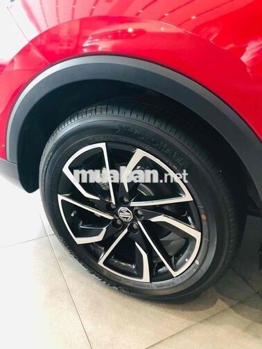 GIẢM THẲNG 150 TRIỆU - MG ZS LUX ĐỎ 5 CHỖ BH 5 NĂM