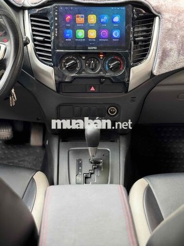 Mitsubishi Triton GLX 4x2AT 2017 Bạc