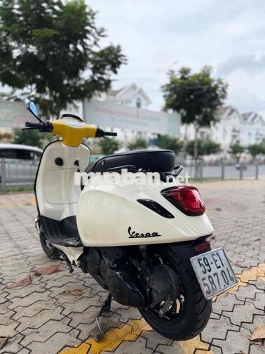 Piaggio Vespa Sprint 2015 Trắng, vàng