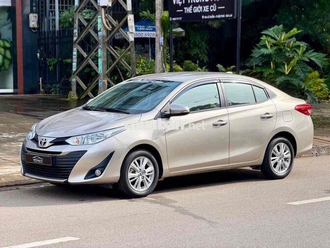 Toyota Vios E CVT 2019 Vàng cát