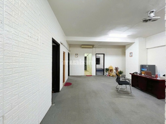 Cho thuê căn hộ chung cư N4B, khu Trung Hòa, Nhân Chính