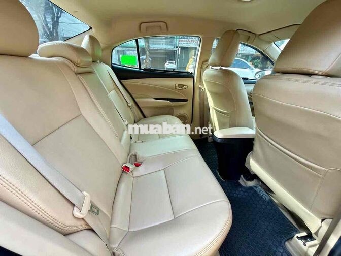 Toyota Vios E CVT 2019 Vàng cát