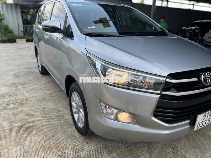 Toyota Innova 2018 Tự động Bạc