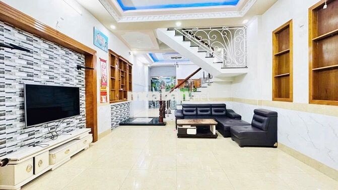 NHÀ 3 LẦU FULL NỘI THẤT HẺM TRẦN THỊ NĂM P. TÂN CHÁNH HIỆP Q12 
