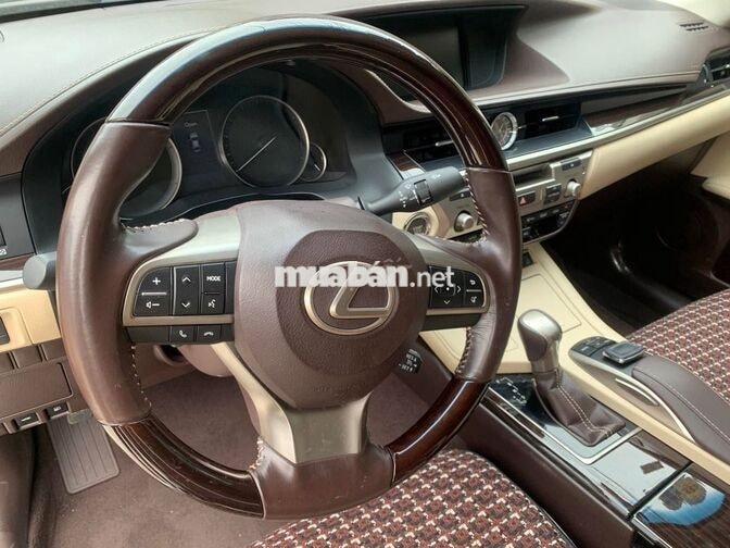 Lexus ES 250 2016 Đen Tự động 93.000 km