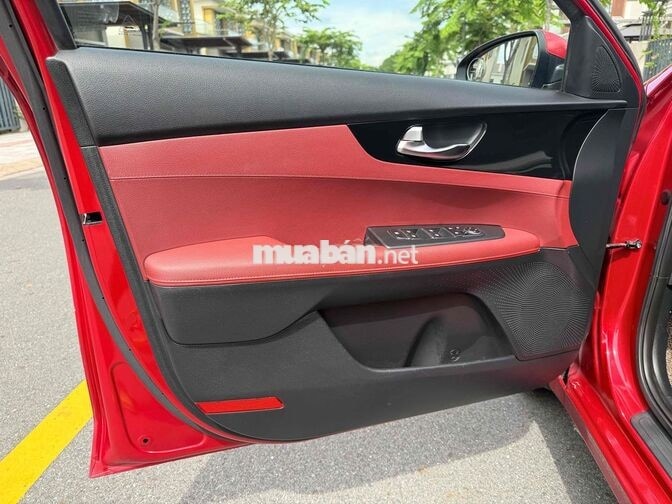 Kia Cerato 2019 2.0 Premium Tự động đẹp zin