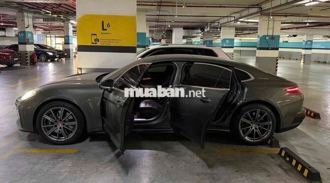 Porsche Panamera 4 eHybrid Executive 2025