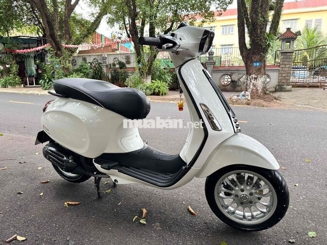 Vespa Sprint 2018 Trắng 1 chủ