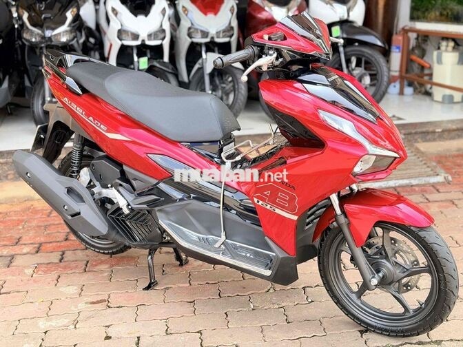 AB 2023 (4van) XE ĐẸP MÁY MÓC ZIN KENG