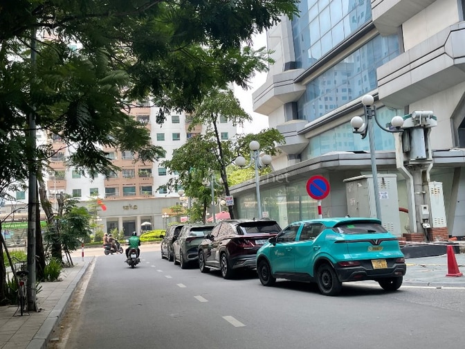 Chủ nhà hạ 10 tỷ cần bán nhà tại Lê Văn Lương, Thanh Xuân, Hà Nội
