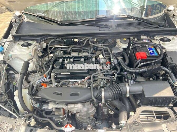 Honda Civic G 2022 1.5 Turbo,màu trắng,8v5