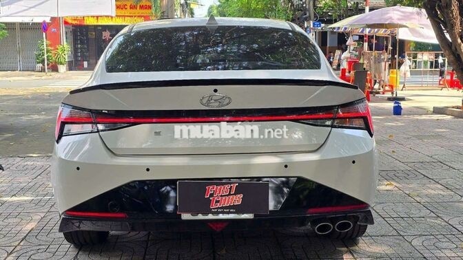 Hyundai Elantra 2022 NLine 1.6Turbo,màu trắng,6v6