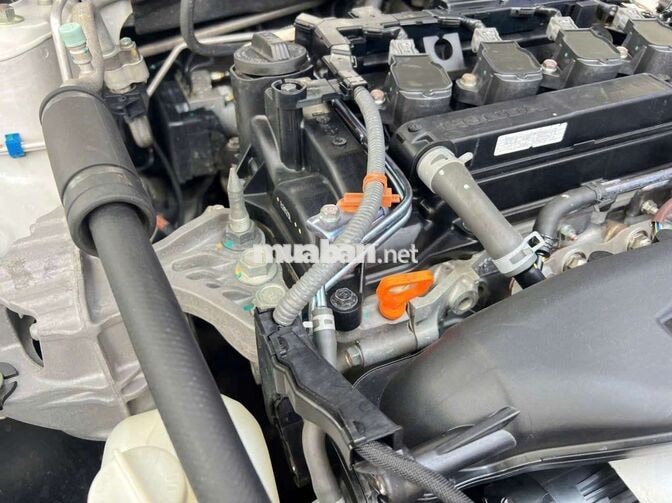 Honda Civic G 2022 1.5 Turbo,màu trắng,8v5