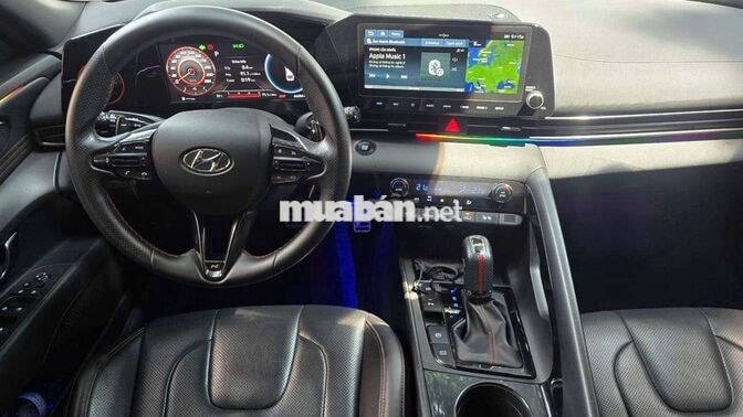 Hyundai Elantra 2022 NLine 1.6Turbo,màu trắng,6v6