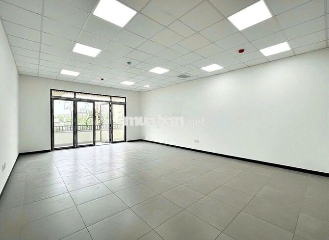 NHÀ ĐẸP,GIÁ THUÊ TỐT-Cho thuê căn góc Tô Hiến Thành,Quận 10.Ngang 6m,