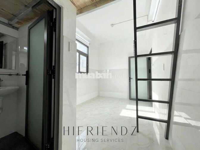 CHO THUE DUPLEX CỬA SỔ TRỜI 3🍠 THANG MÁY NGAY HOÀ BÌNH ĐẦM SEN GẦN VHU