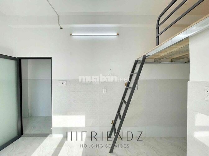 CHO THUE DUPLEX CỬA SỔ TRỜI 3🍠 THANG MÁY NGAY HOÀ BÌNH ĐẦM SEN GẦN VHU