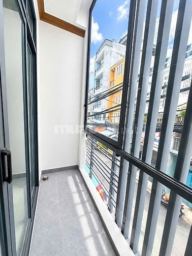 NHÀ MẶT TIỀN KHU PHAN XÍCH LONG QUẬN PHÚ NHUẬN TPHCM 